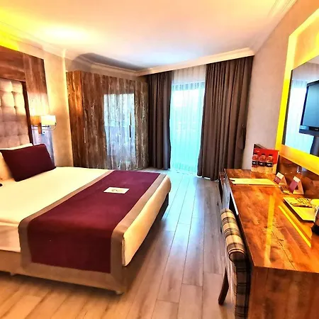 Θέρετρο Grand Seker 4*