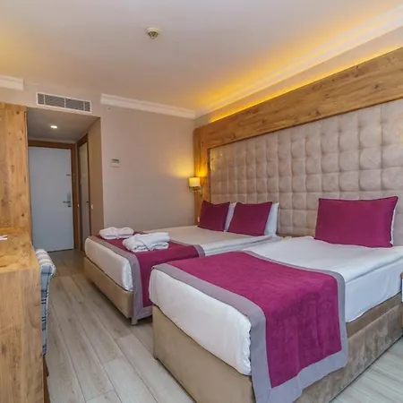 Szálloda Grand Seker