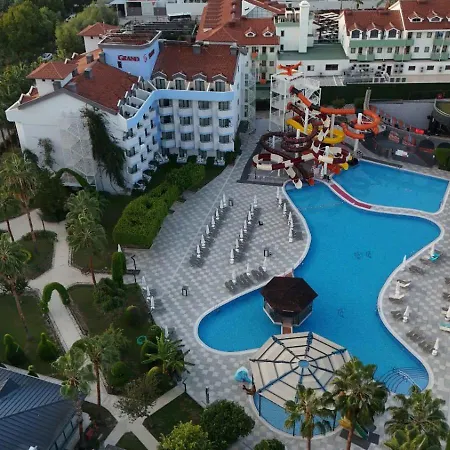 Grand Seker מלון