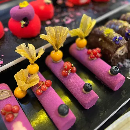 מלון Grand Seker 5*