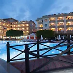 Grand Seker 5* Side