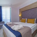 Otel Grand Seker Side